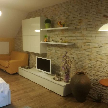 Apartamento La Stella Di Eva Asís Exterior foto