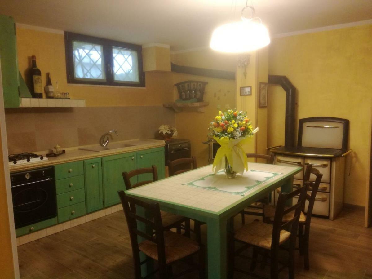 Apartamento La Stella Di Eva Asís Exterior foto